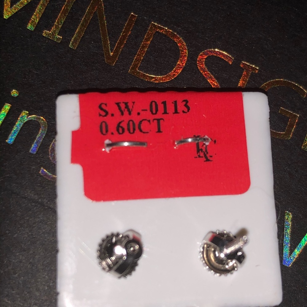 Custom made certified real diamond earrings SALE! - Picture 2 of 5